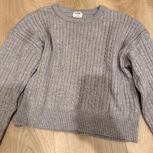 Cotton On Womans Light Gray cropped Crewneck Sweater